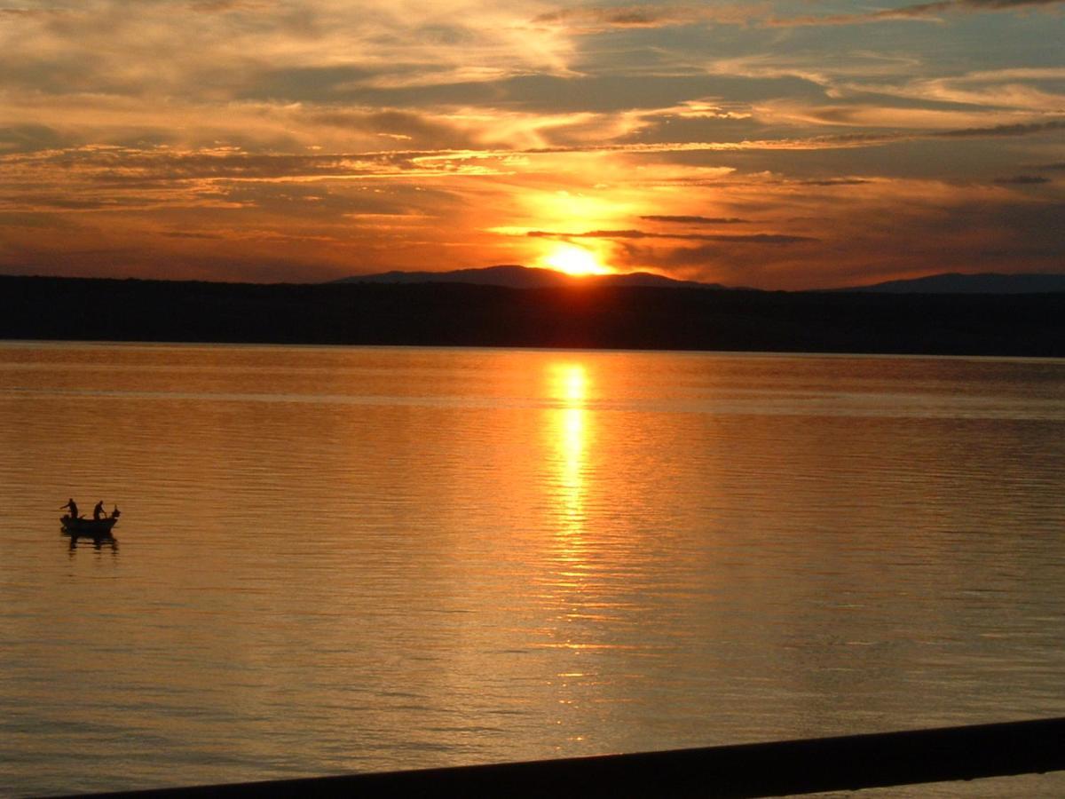 La Villa - Beach House & Rooms Crikvenica Exterior photo