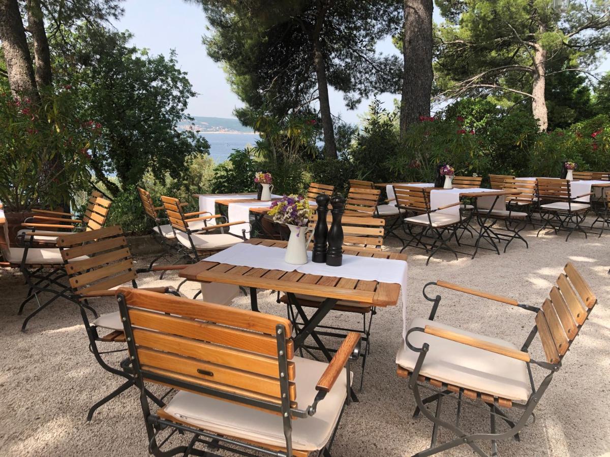 La Villa - Beach House & Rooms Crikvenica Exterior photo